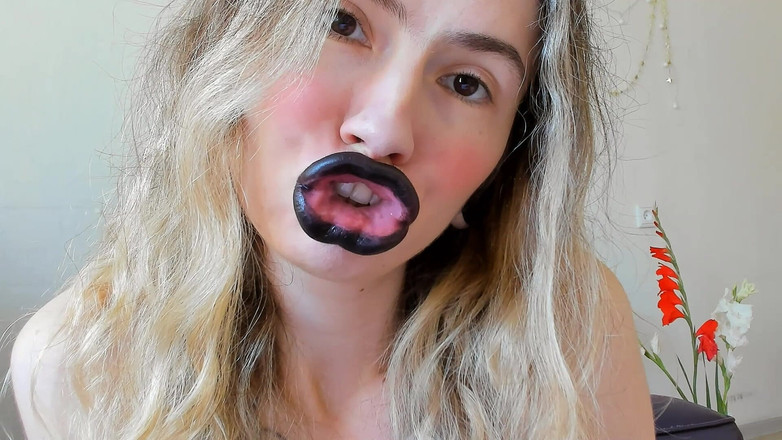 Rarible Diamond: 黑色的广场嘴唇