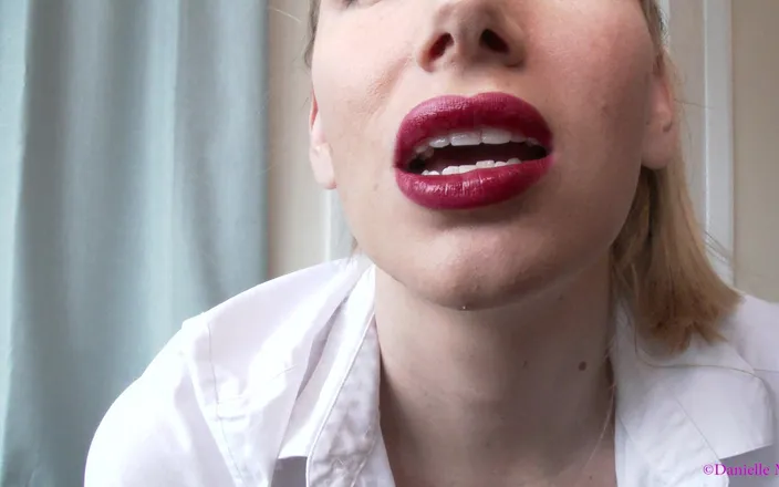 Danielle Maye: Tongue Fetish