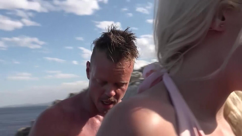 German porn friends:  Den jävla punkten tyska