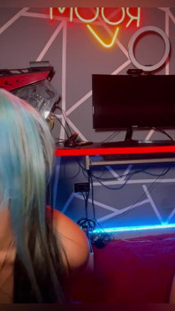 Orgia in Punto Di Vista Con Dildo BBC E Due Lesbiche Molto Arrapate - Sweetkimmi