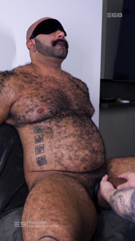 Guy 68 - Had the Opportunity to Play with Daddylobovanxxx and His Huge Cock Recently