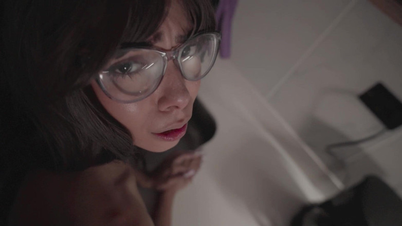 Cindy Luna Petite: Trad istri dientot mukanya waktu lagi masak seks hardcore!