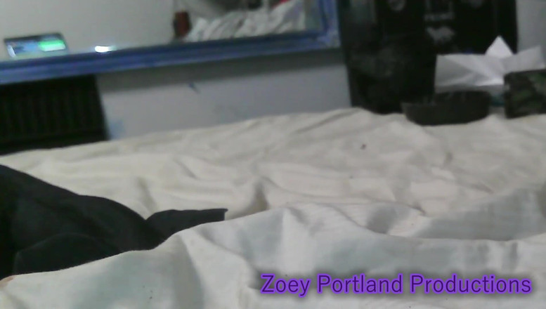 Zoey Portland: Zoey Portland Shows off Her Fresh Creampie 2026
