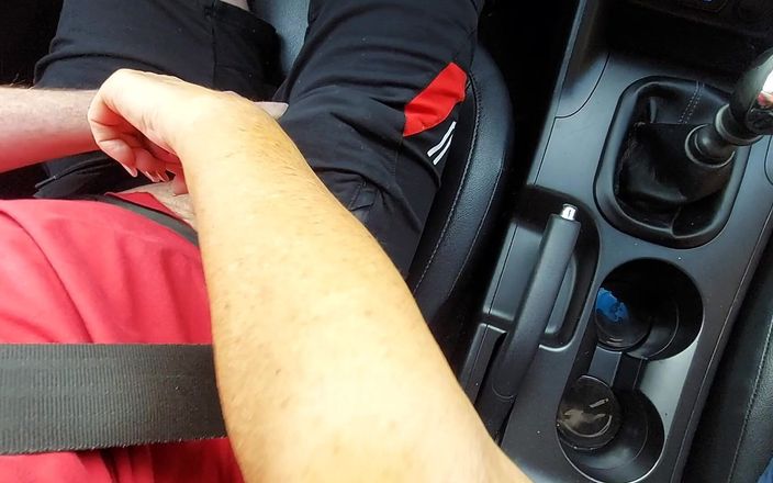 Step Mommy: Sexy rijpe vrouw in kort rokje en hakken plaagt haar...
