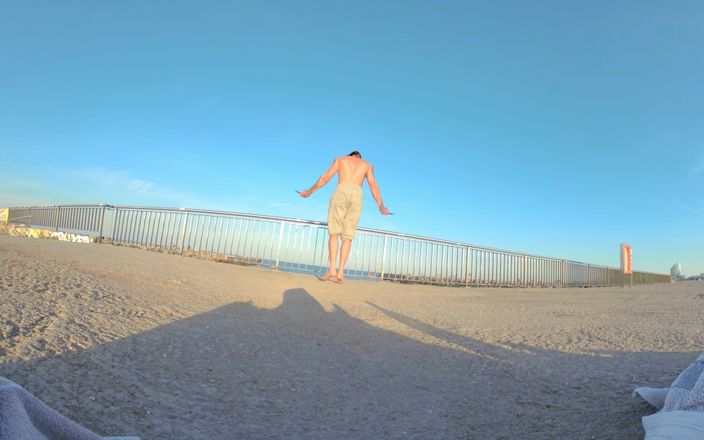 JackSpanish: Kantning i offentlig toalett efter träning på stranden - fullt klipp
