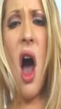 Blonde Babe Fingers Dripping Pussy to Squirting Ecstasy