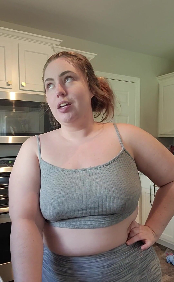 KinkyKatie: Miluji svádění svého souseda