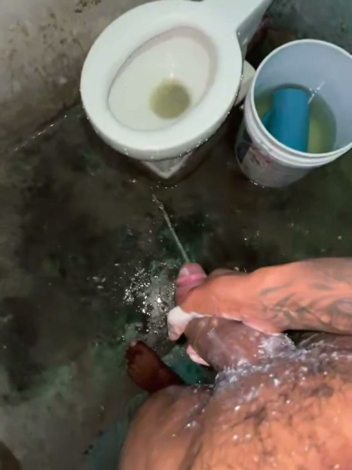 Caribbeanbigdick026: Jerking off
