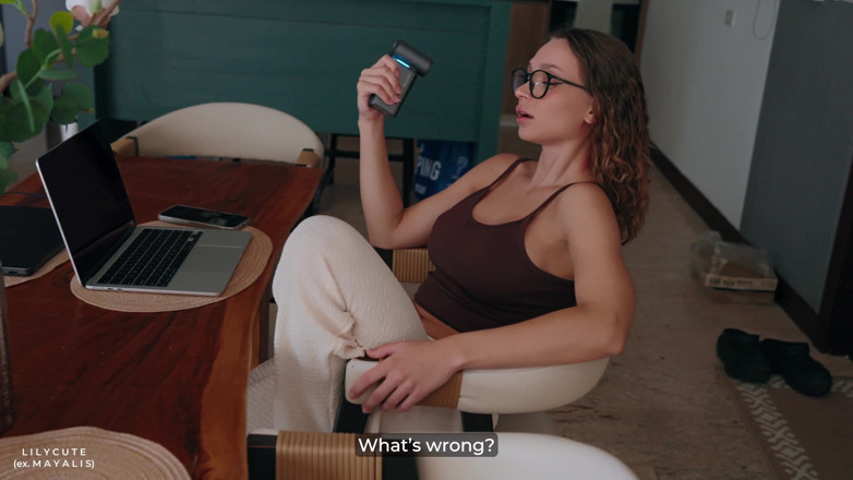 Lily Cute: Hot Roommate Offers to Stay Naked to Survive the Heat...