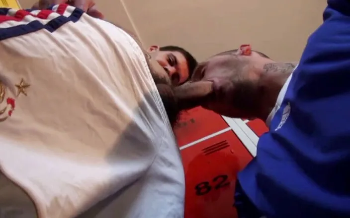 Gaybareback: Sportive Boys Fuck in the Locker Room
