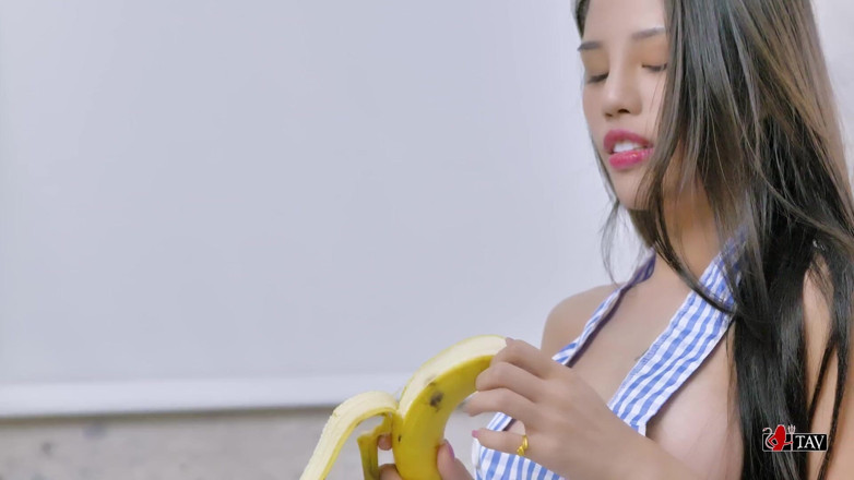 Asian Milfs n Teens: Asian Coock- Perv Milfs n Teens