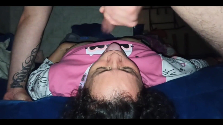 GBadBoyOfficial: Zralá MILFka ráda saje ptáka a rimming pro kamaráda jejího...