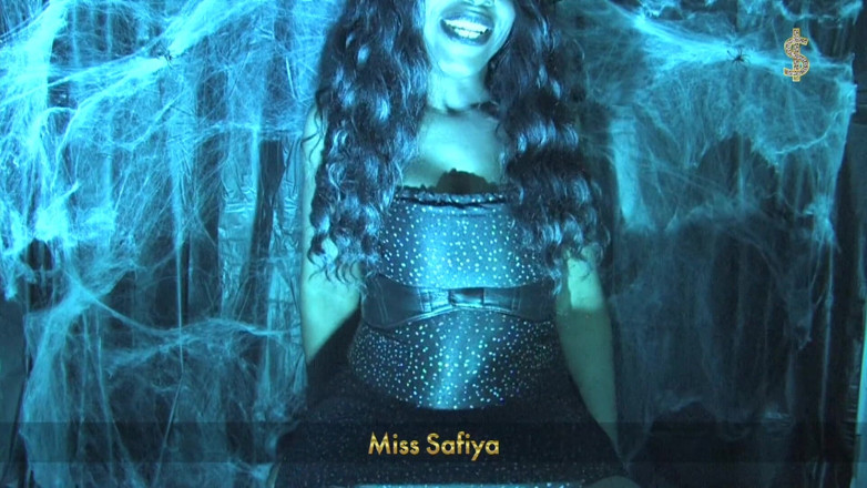 Miss-Safiya: Magiczny tyłek panny Safiya