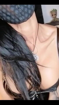 Tattooed MILF