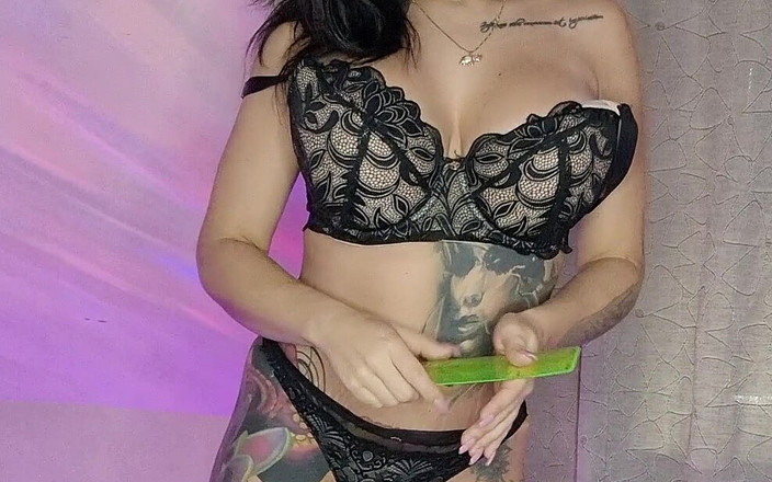 wampstar: Guru mesum kencing