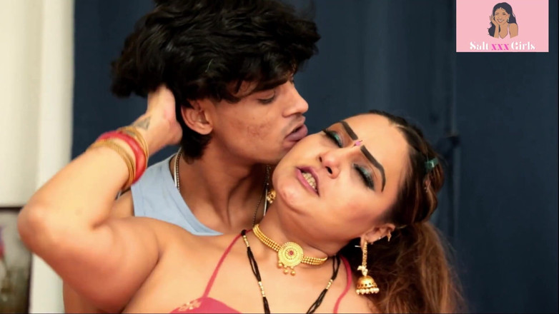 SAIFIINDGUY: Indian Bhabi Big Boobs Sari Choli Get Fucked with He...
