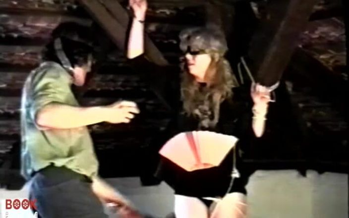 Bondage Chronicles BDSM: Terjebak di Rumah SM