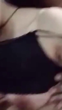 Videoclip sexual romantic viral în camera de hotel iubita Karachi