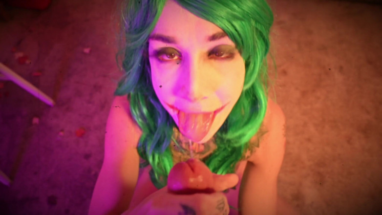 PNW Porn: Joker saje ptáka a Cosplay make-up na obličej