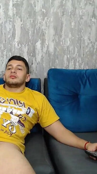 Stepsisters Sucking Him for the First Time