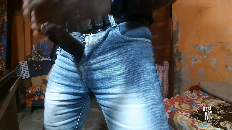 Desiboy110Ankit: Videoclip porno cu băiat indian