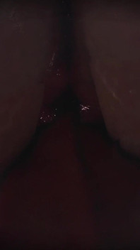 B029 im Boden gefangen, der Sklave badet die Königin. POV-Objektivierung, anales lecken, Fußlecken und vaginales lecken, rimm