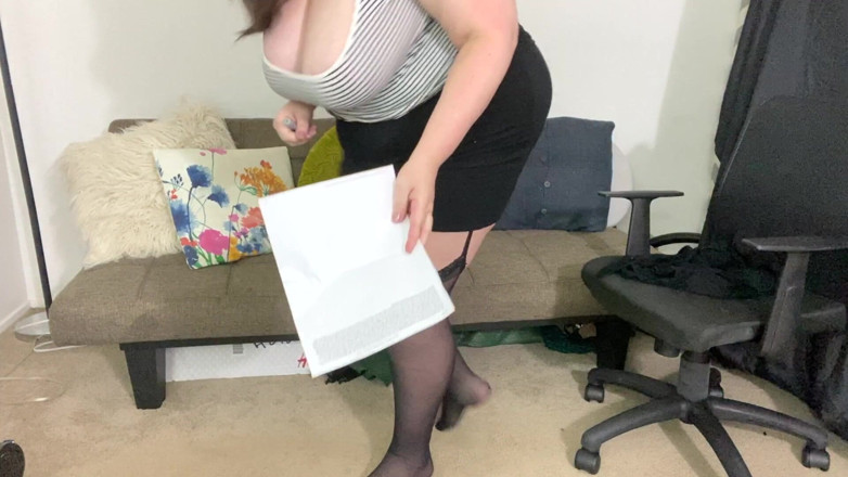 cutejayne: BBW retar nådelöst för att få jobb