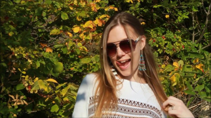 Selfgags classic: Гламурная модель с кляпом во рту