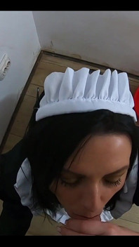 Nymphomaniac Maid Knows How to Suck Cock and Fuck