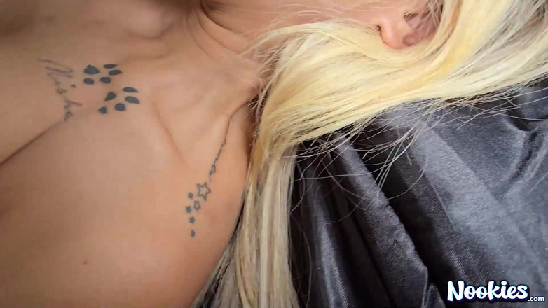 Nookies: Victoria Liu의 새해 크림 파이