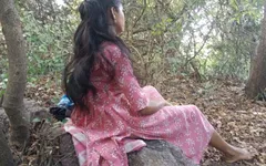 Sexy bhabhi Ji chycena tchánem při muglingu v džungli