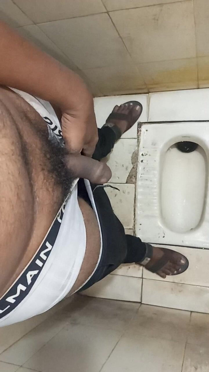 Sweet Indian cock: Indiano garoto ao ar livre masterbate com grande pau