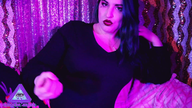 goddessjoules: Lamber seu esperma do chão