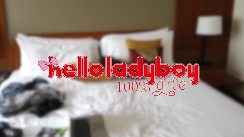Hello Lady Boy: Tetona ladyboy monta polla grande
