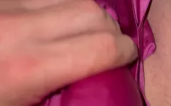 Vies Victoria Secret Satijnen slipje trekt zich af