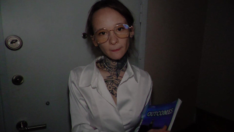 How to fuck a college girl: Redhead Tattooed Teacher Sucks Student's Dick