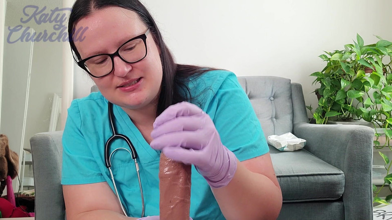 Katy Churchill: Doktor uwielbia twojego dużego kutasa