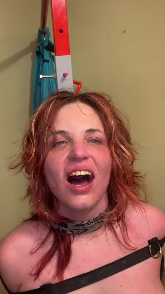 Elena917: 익스트림 BDSM을 멈출 수 없어