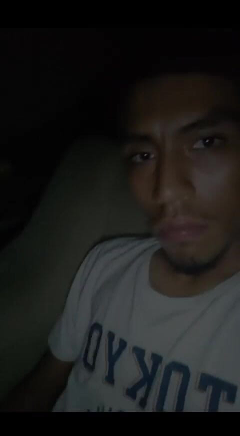 AlexAlejandro13: Masturbacja w ganku