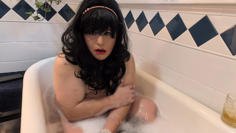Tongue Lashor 69: Hora do banho 01 joi clip