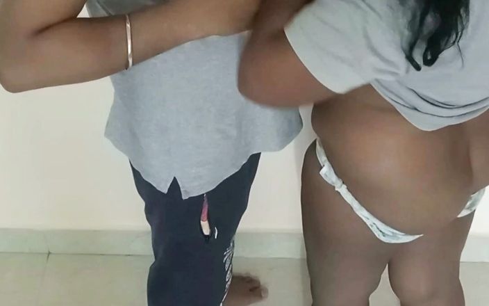 Telugu fuckers: 텔루구 댄스 트레이너 도기 스타일 방에서 학생과 섹스