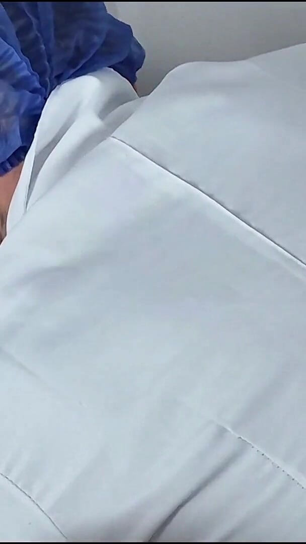ksalnovinhos: My Gynecologist Plays with My Ass