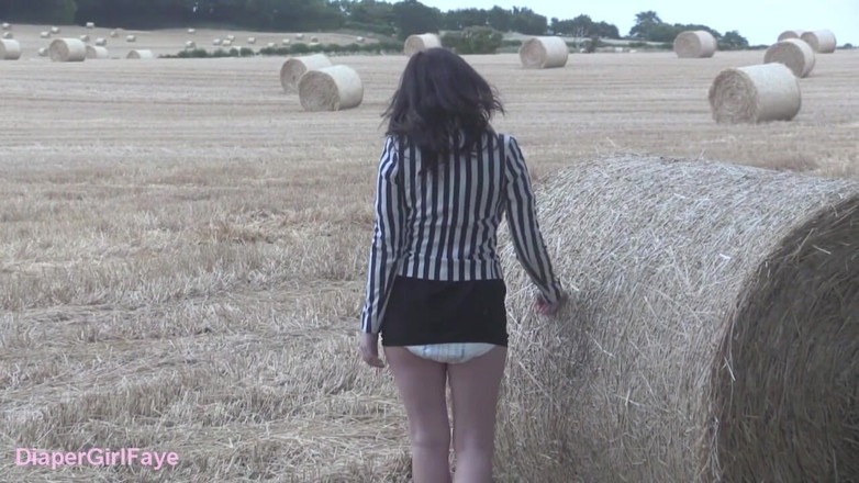 Her Kink UK: Benetzung im Weizen