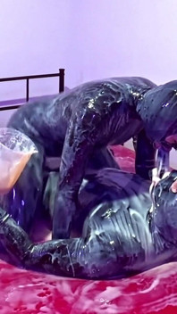 Игра с липким латексом, полная - Alex Latex