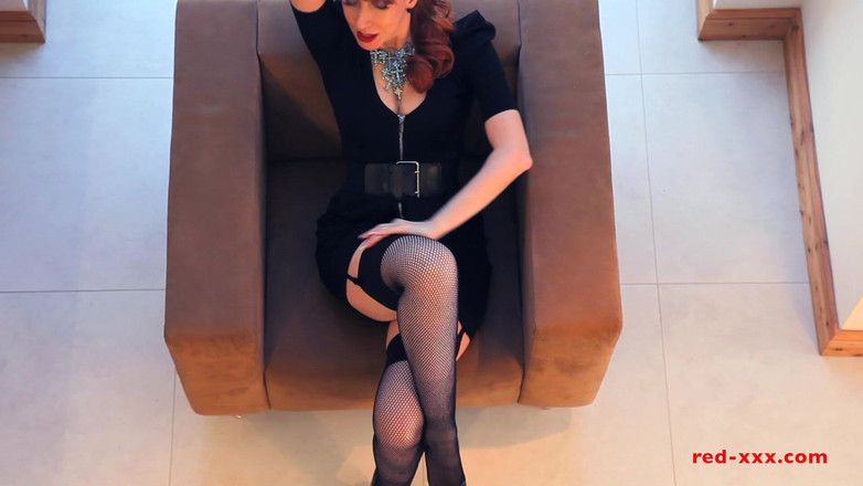RedXXX: Panty Stuffing