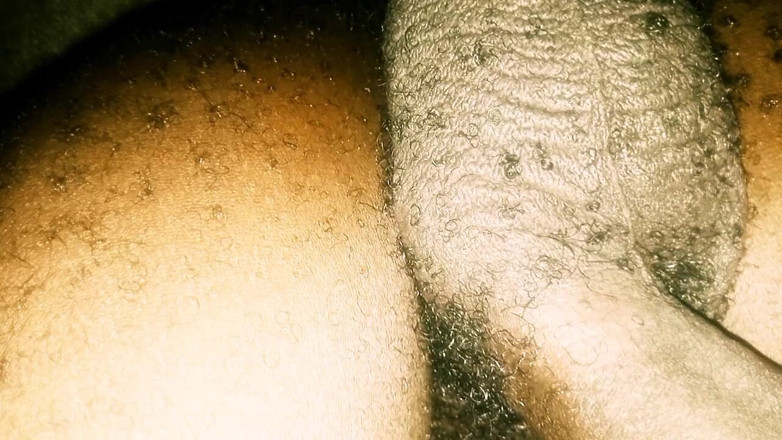 Judith xxx: Masturbarsi in africano