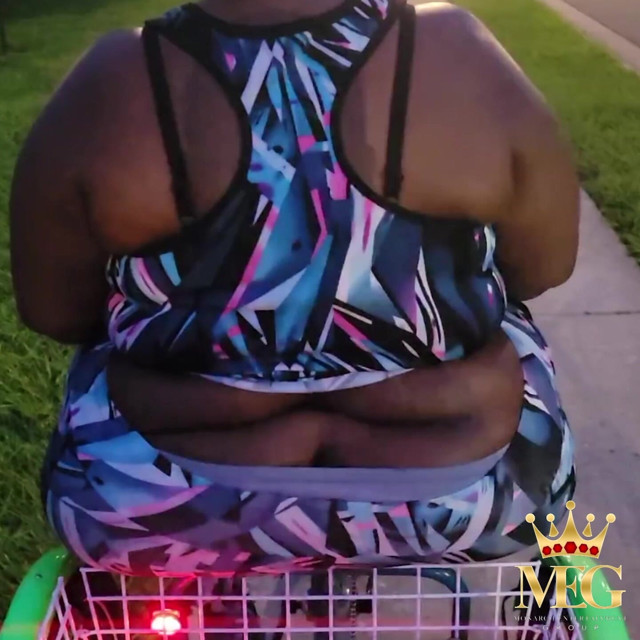 MochaSwallows Gets Her Workout on (MochaSwallows) MochaSwallows Gets Her Workout on (MochaSwallows)
