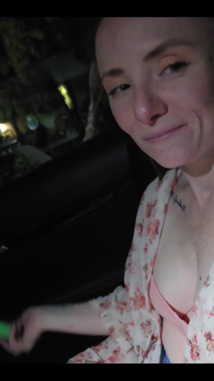 PNW Porn: Blowjob oraler creampie im auto