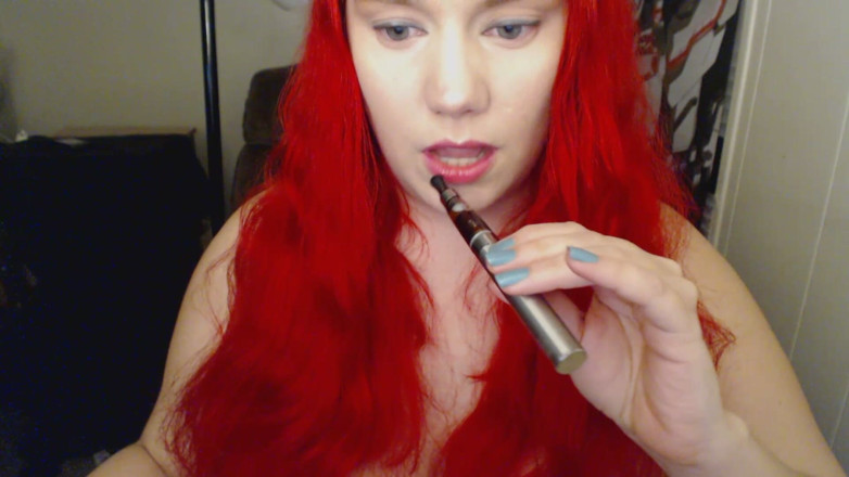 Scarlet Vixen: Фетиш с вейпом и кашельом