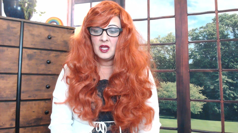 Abby Anna: Transformacja pasierbicy Nerdy Red Headed